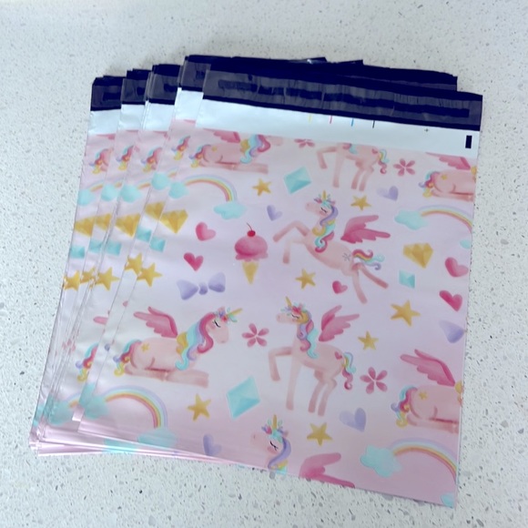 CLEARANCE 25 pcs Unicorns Poly Mailers 10"x13" inches - Picture 1 of 4